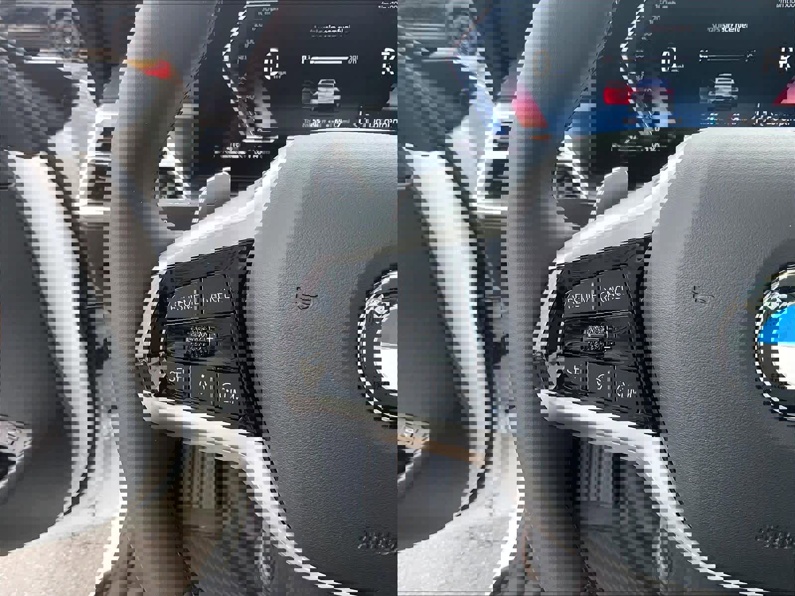 Used 2025 BMW 230i Coupe w/ Convenience Package RWD image 20