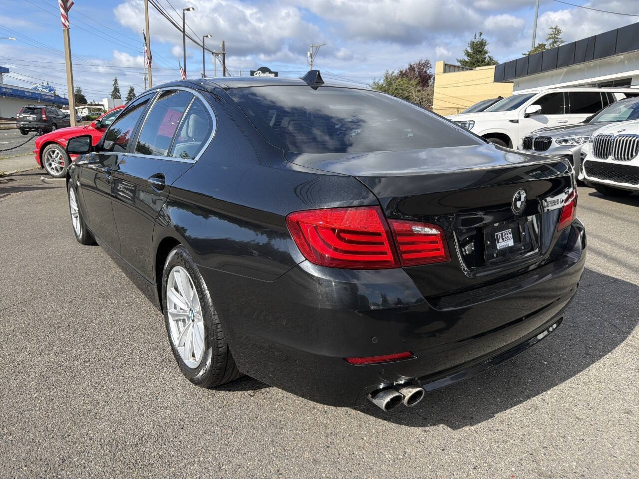 Used 2012 BMW 528i Sedan RWD image 3