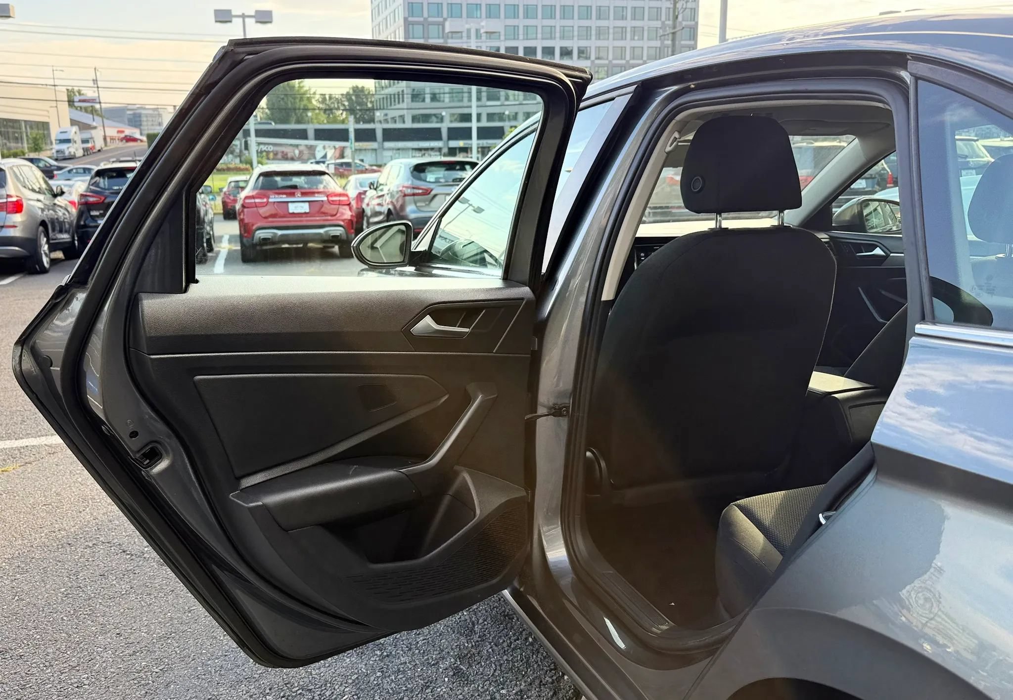 Used 2020 Volkswagen Jetta S FWD image 27