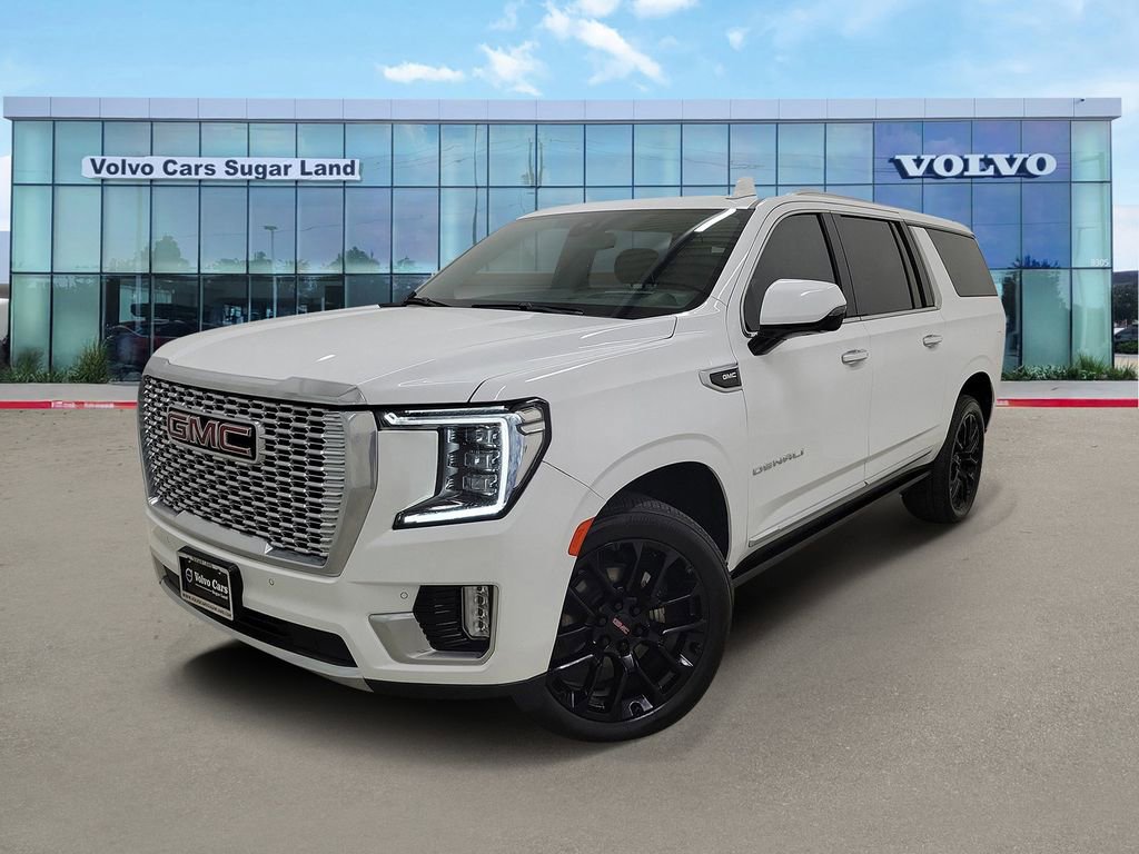 Used 2022 GMC Yukon XL Denali image 1