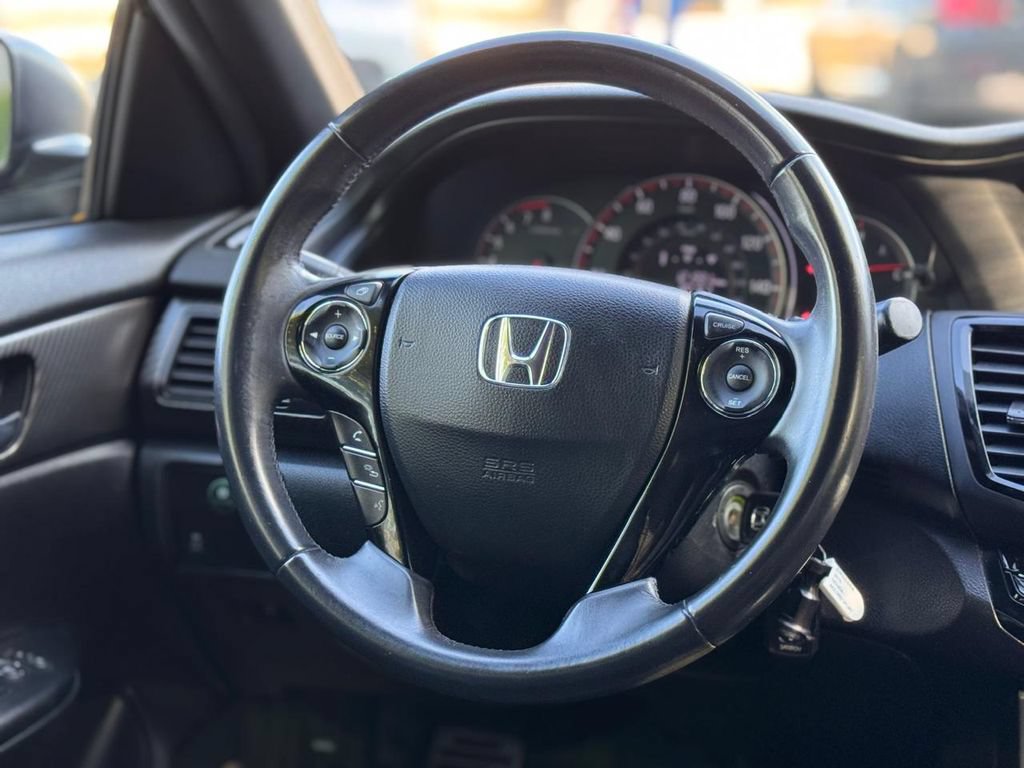 Used 2016 Honda Accord Sport image 24