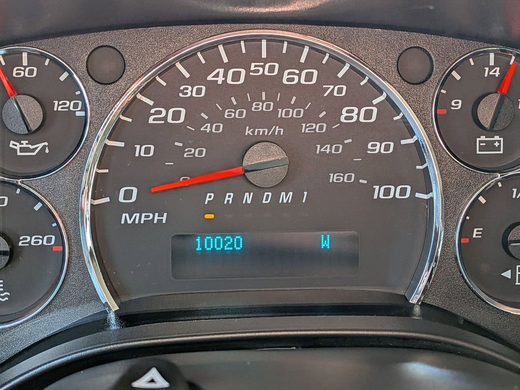 Used 2025 Chevrolet Express 3500 LT w/ LT Preferred Equipment Group RWD image 12