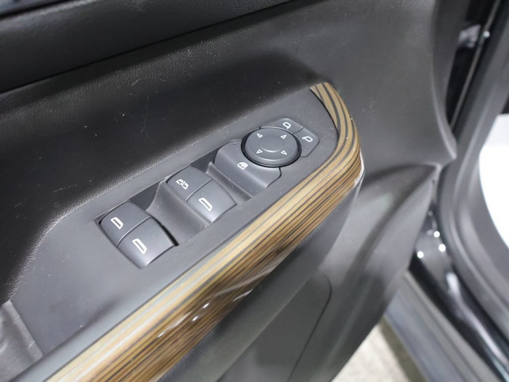 Used 2023 GMC Acadia SLE AWD/4WD image 13