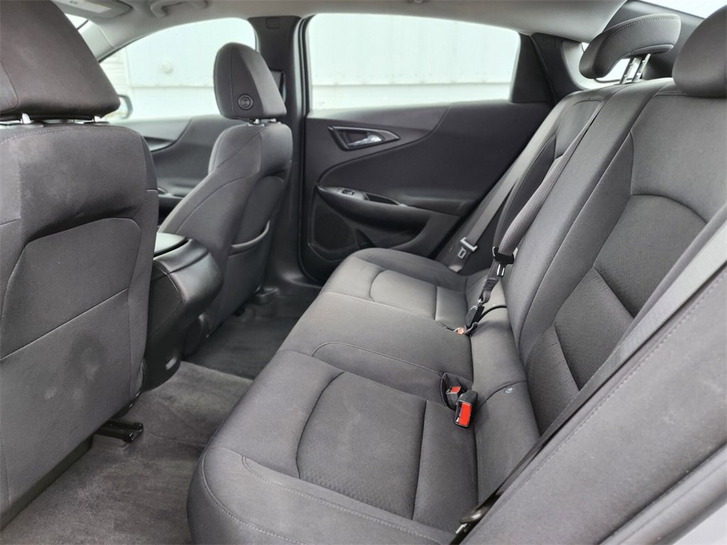 Used 2023 Chevrolet Malibu LS image 14