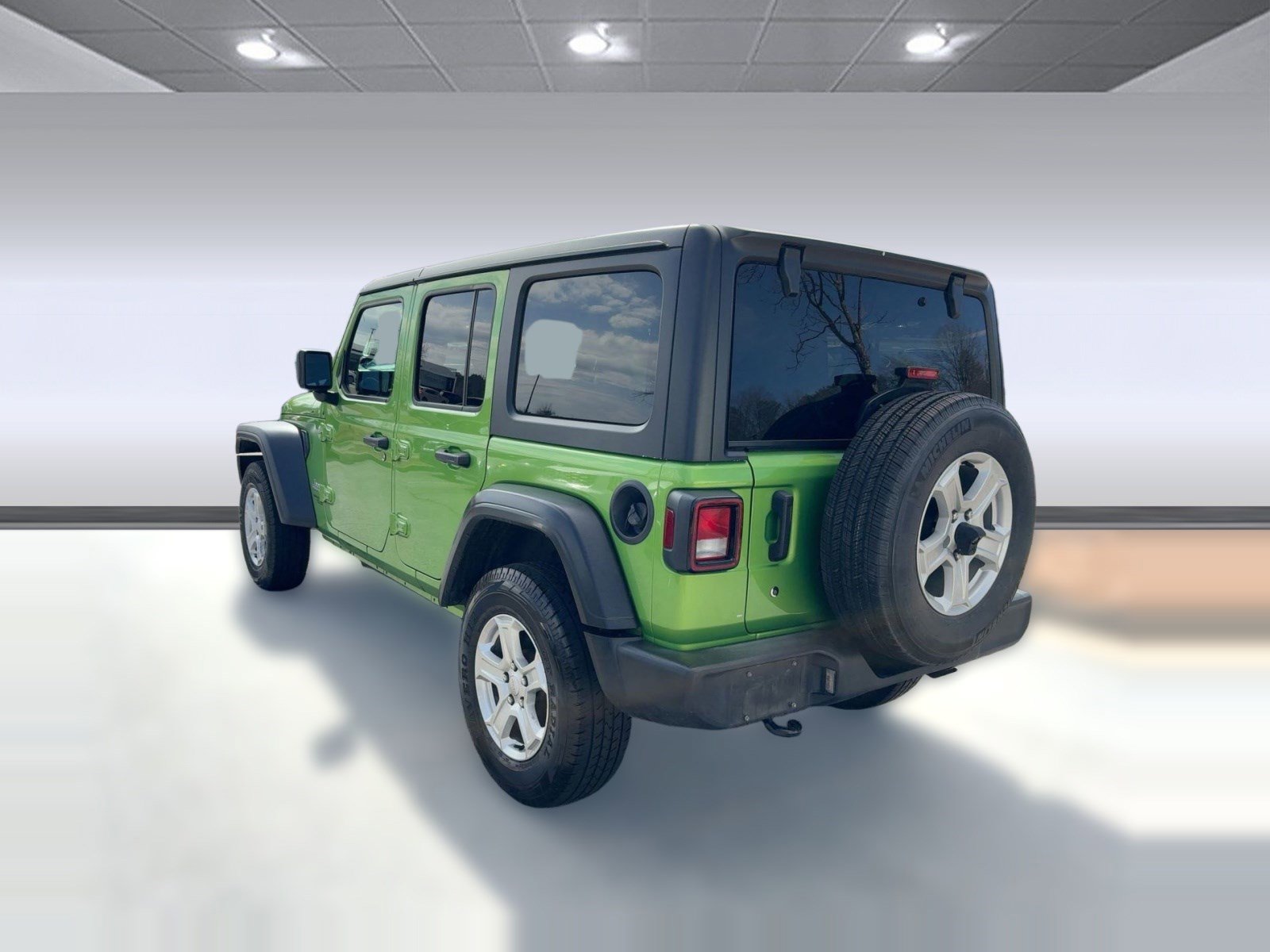 Used 2019 Jeep Wrangler Unlimited Sport S AWD/4WD image 3
