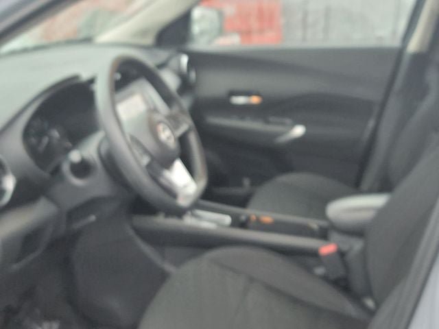 Used 2023 Nissan Kicks SV FWD image 13