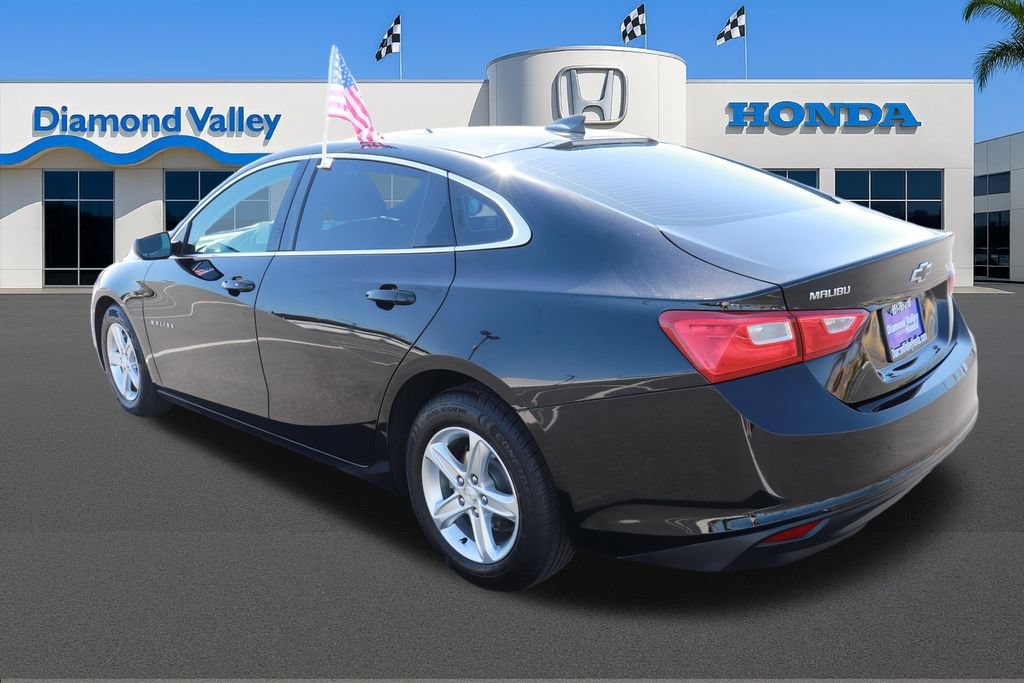 Used 2022 Chevrolet Malibu LS FWD image 4