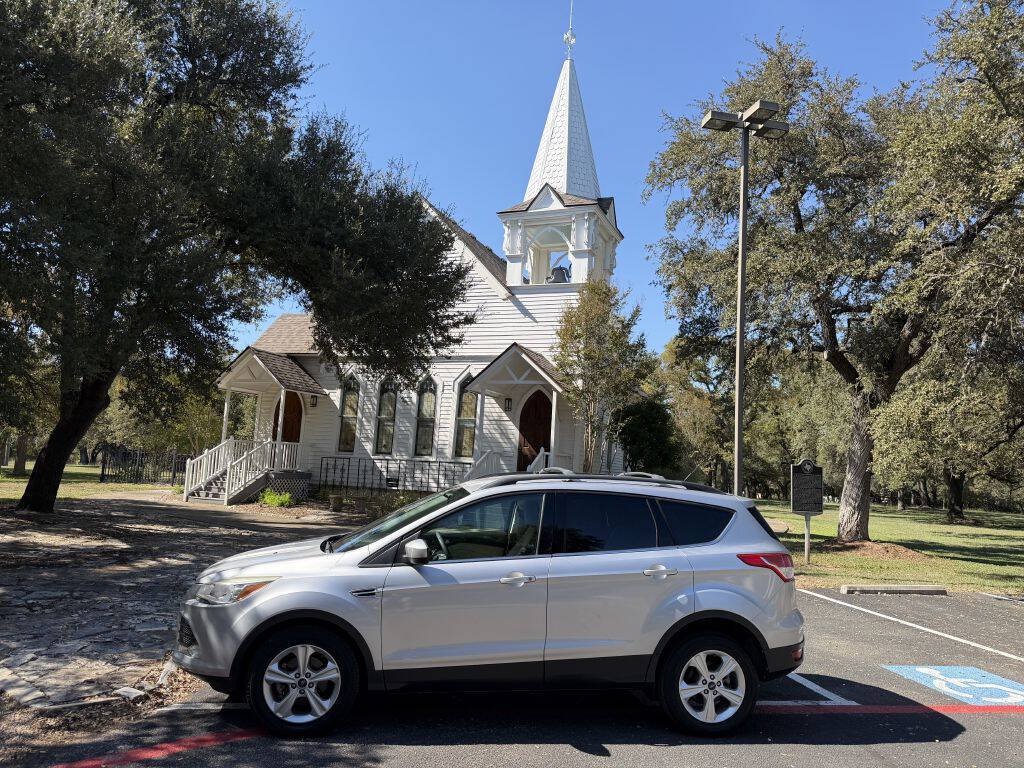 Used 2013 Ford Escape SE FWD image 1