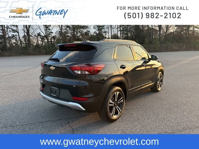 Used 2024 Chevrolet TrailBlazer LT w/ Driver Confidence Package image 5