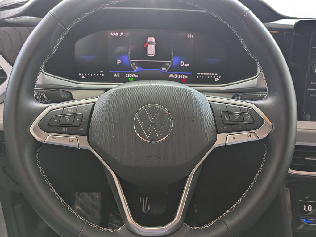 Used 2025 Volkswagen Taos SE AWD/4WD image 21