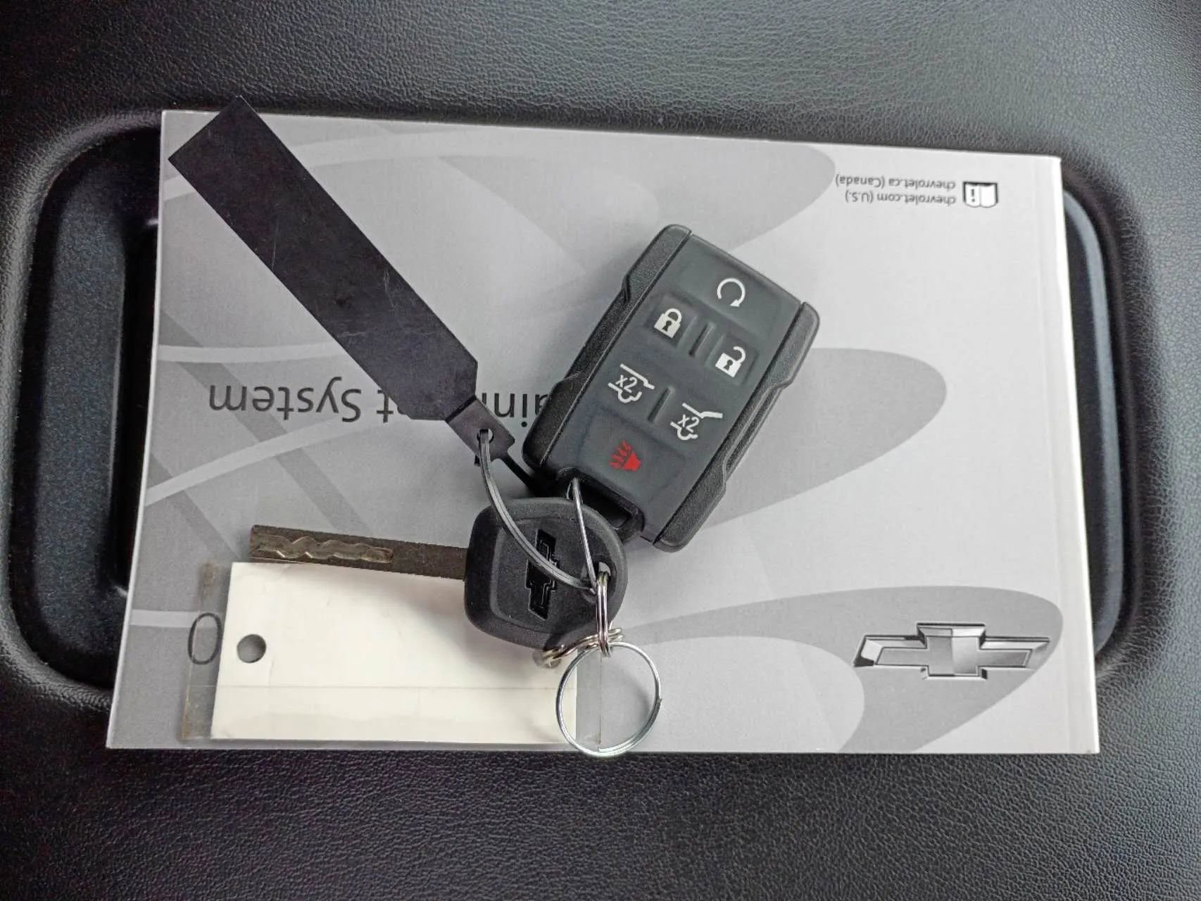 Used 2020 Chevrolet Suburban LT image 27