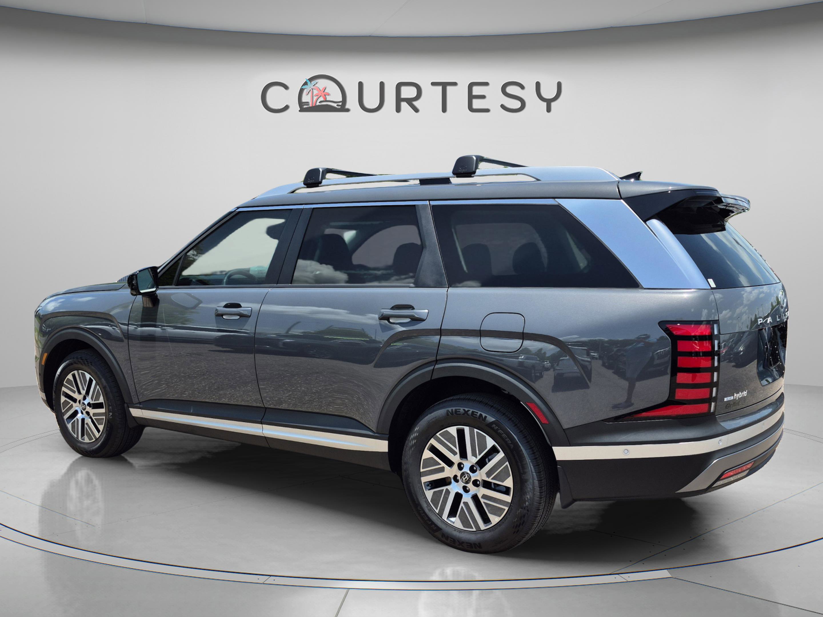New 2026 Hyundai Palisade SEL Premium FWD image 3