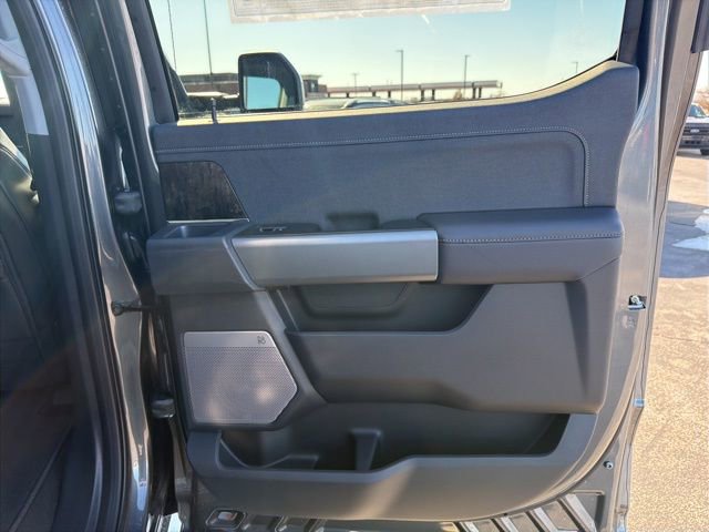New 2026 Ford F350 Lariat w/ Lariat Premium Package image 43