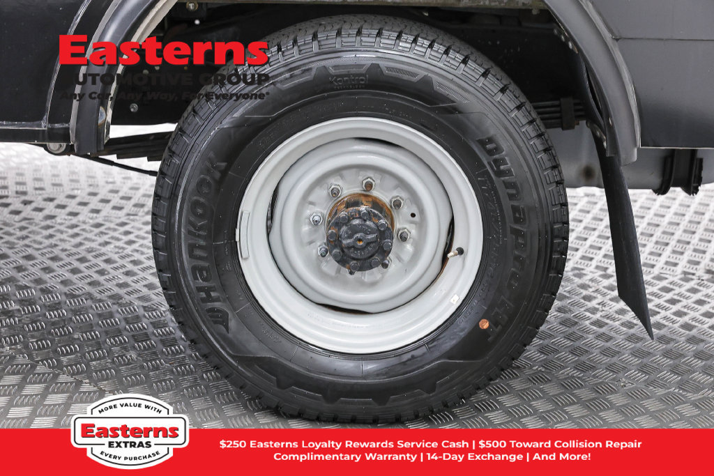 Used 2023 Ford E-350 and Econoline 350 Super Duty w/ Power Windows & Locks Group RWD image 32