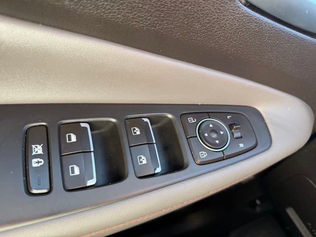 Used 2020 Hyundai Santa Fe Limited image 28