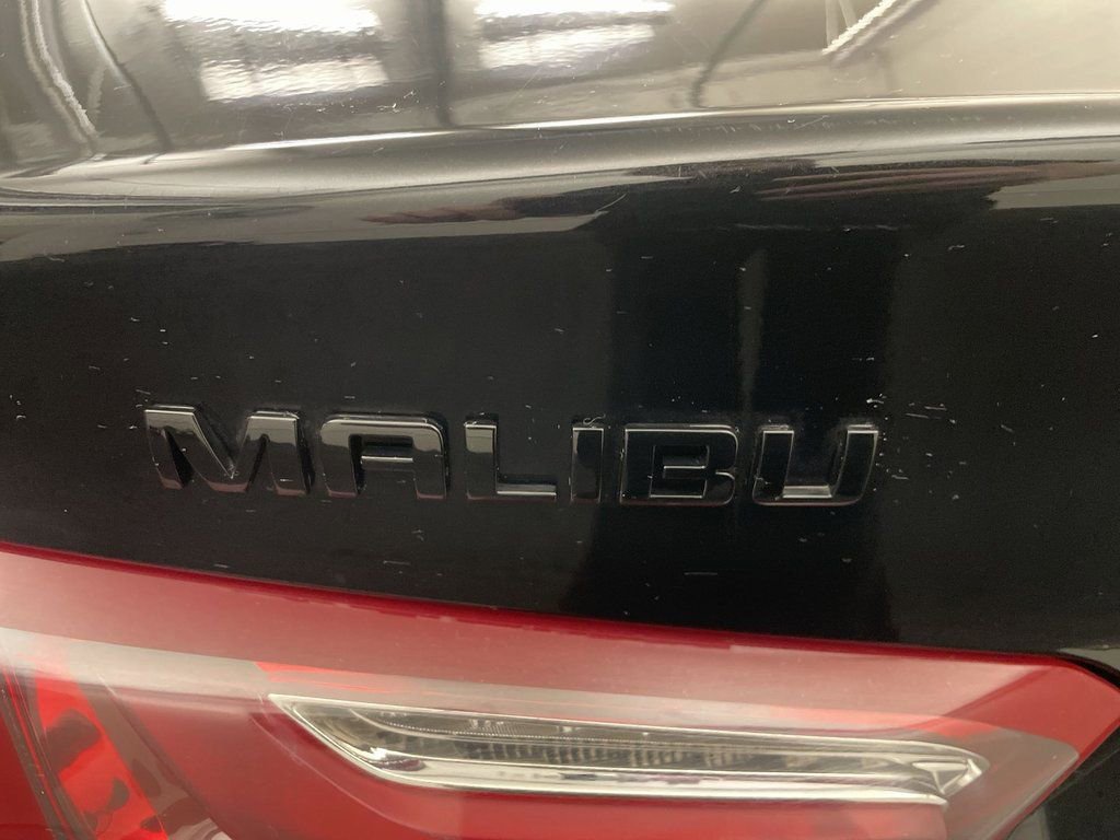 Used 2022 Chevrolet Malibu LT image 23
