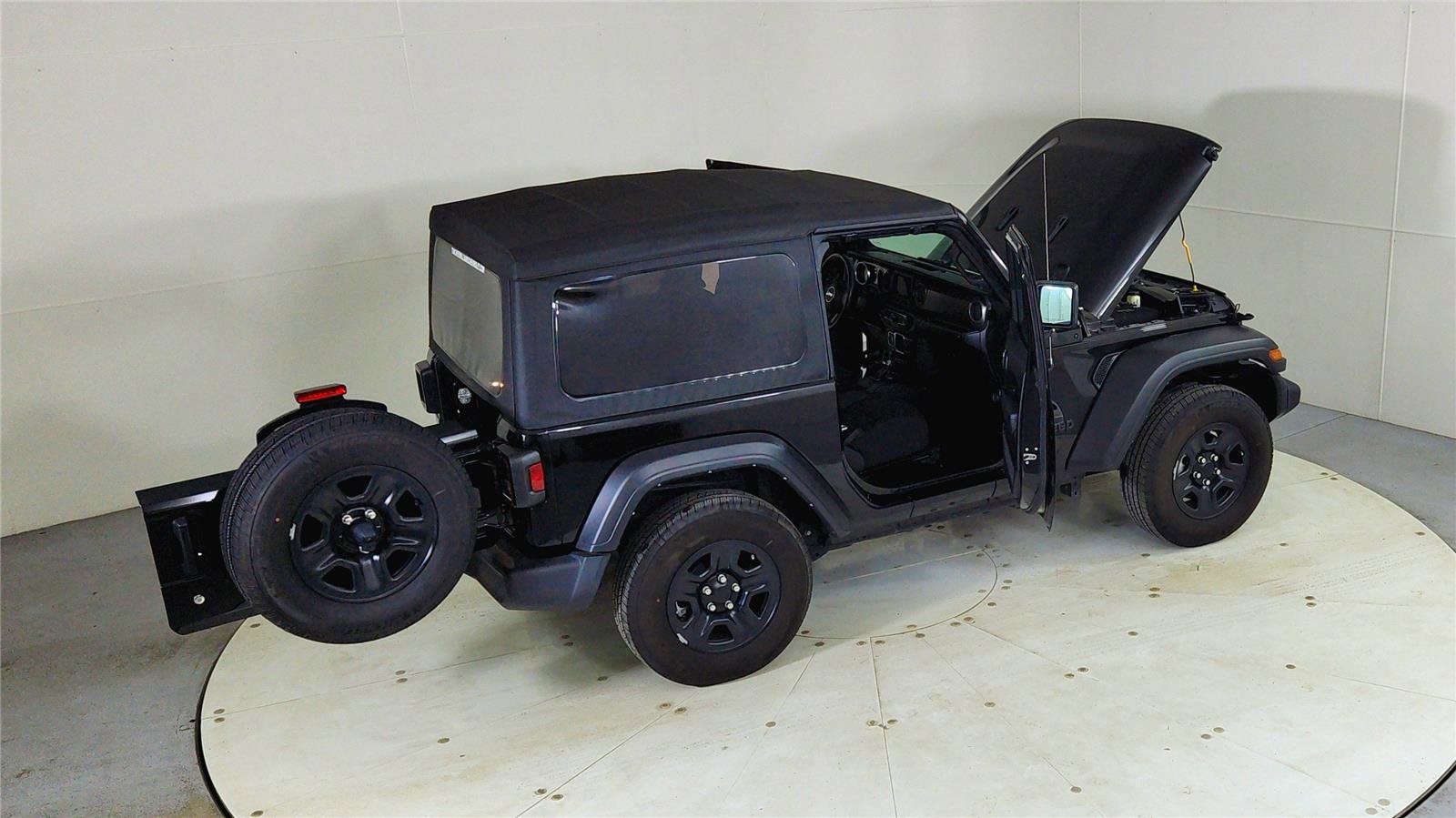 Used 2022 Jeep Wrangler Sport image 27