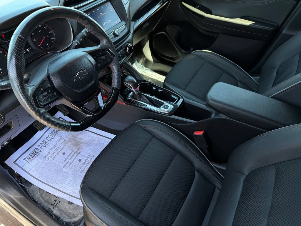 Used 2023 Chevrolet TrailBlazer RS FWD image 16
