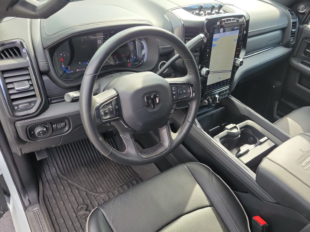 Used 2024 RAM 2500 Limited AWD/4WD image 11