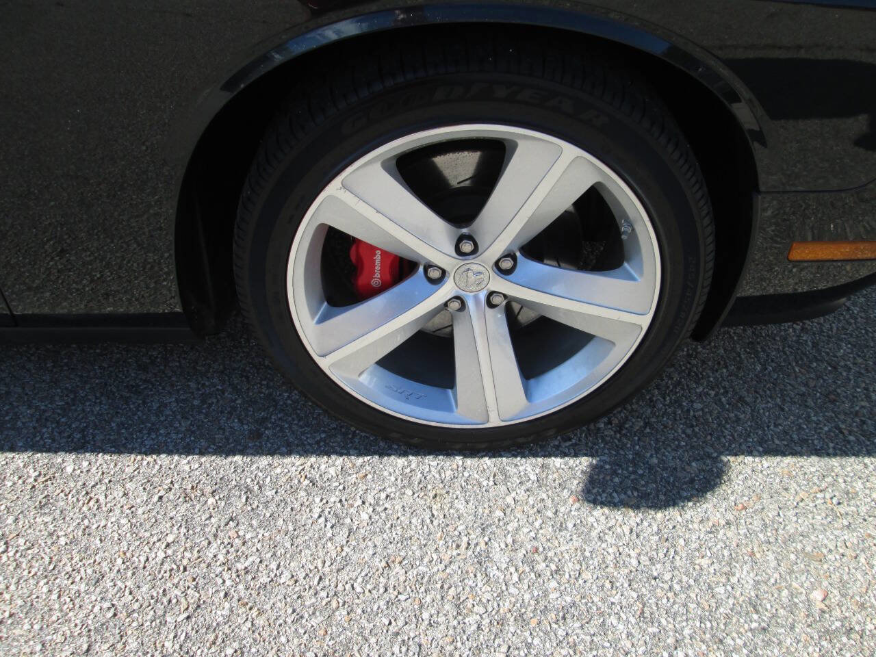 Used 2009 Dodge Challenger SRT8 w/ SRT Option Group II image 14