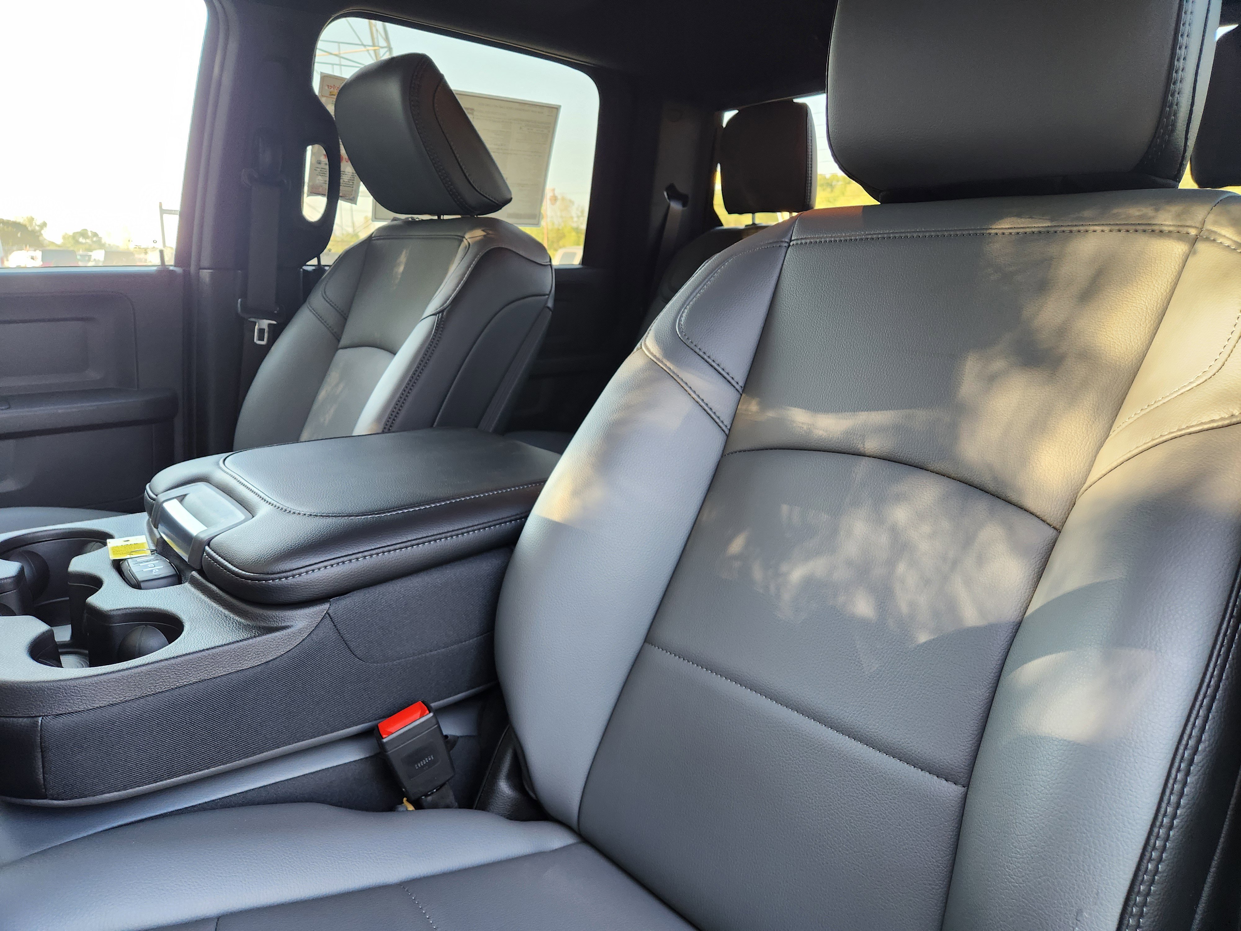 New 2025 RAM 2500 Tradesman image 22