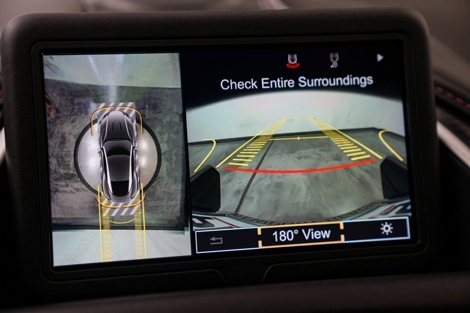 Used 2018 Aston Martin DB11 V12 image 29