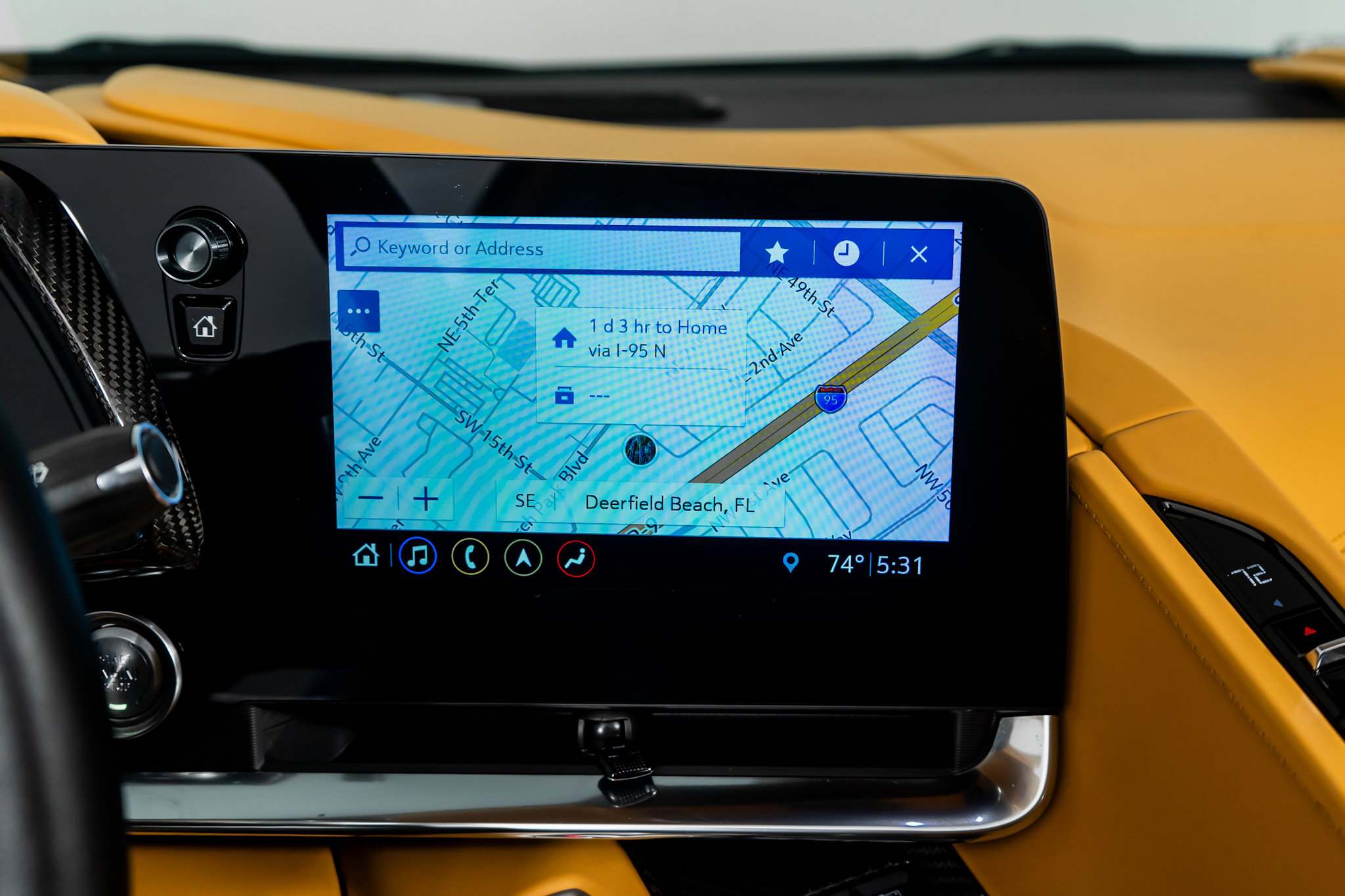 Used 2020 Chevrolet Corvette Stingray Premium Cpe w/ 3LT image 43