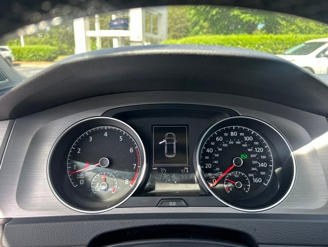 Used 2016 Volkswagen Golf SE FWD image 11