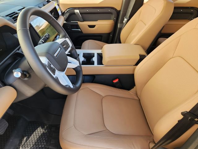 Used 2026 Land Rover Defender 110 S image 13