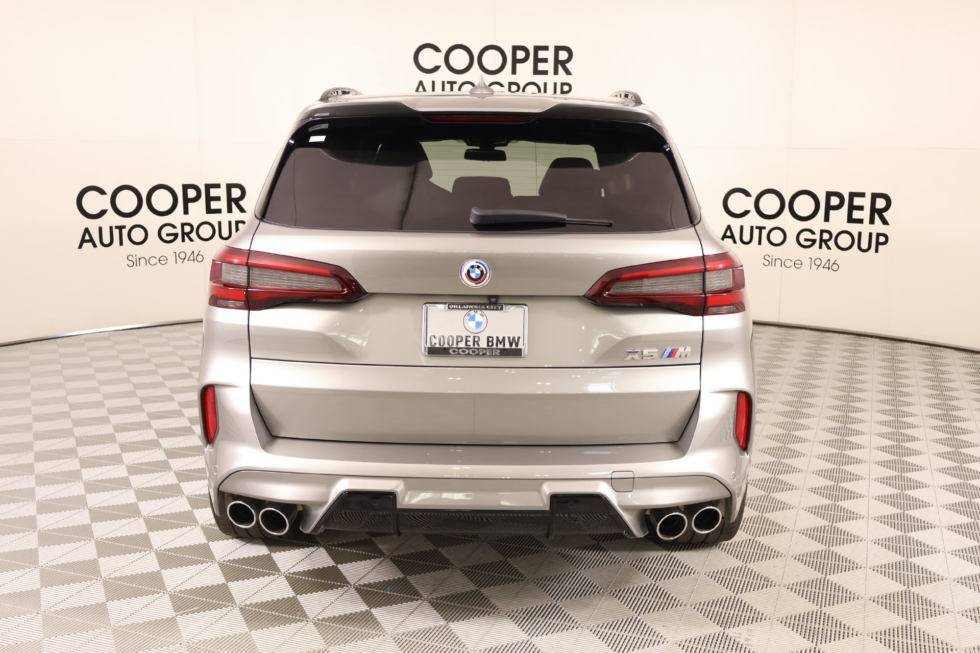 Used 2023 BMW X5 M w/ Executive Package AWD/4WD image 23