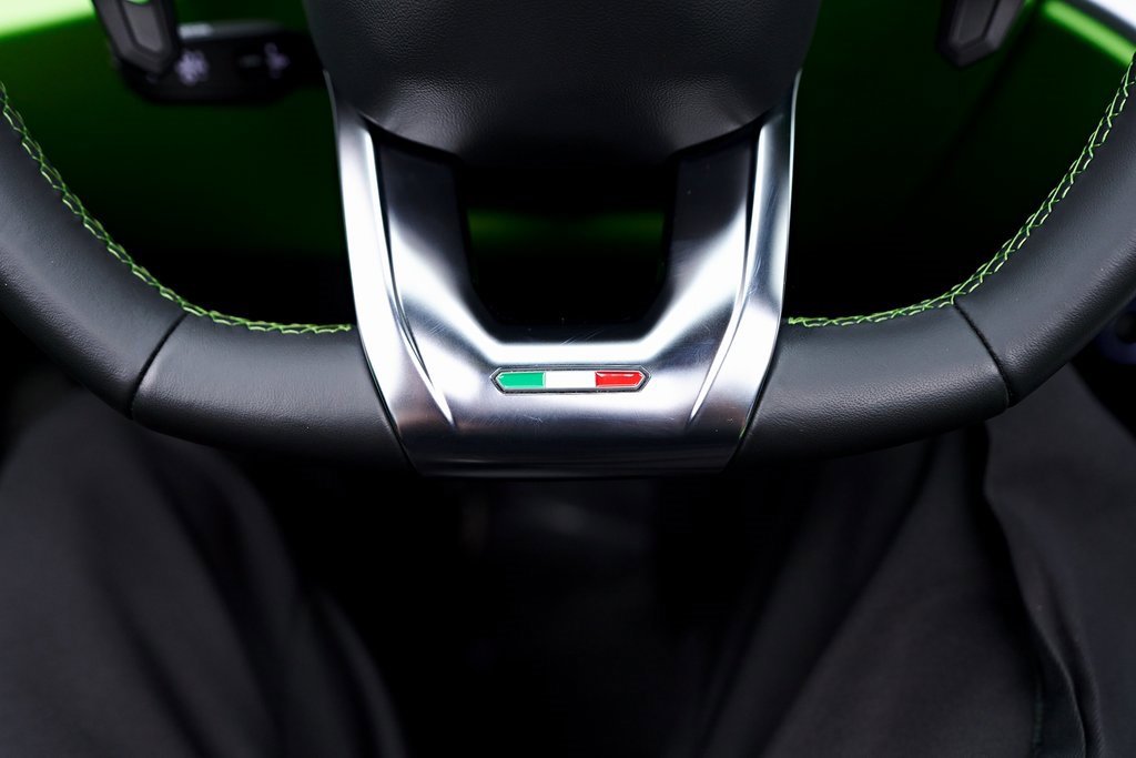 Used 2022 Lamborghini Urus image 71