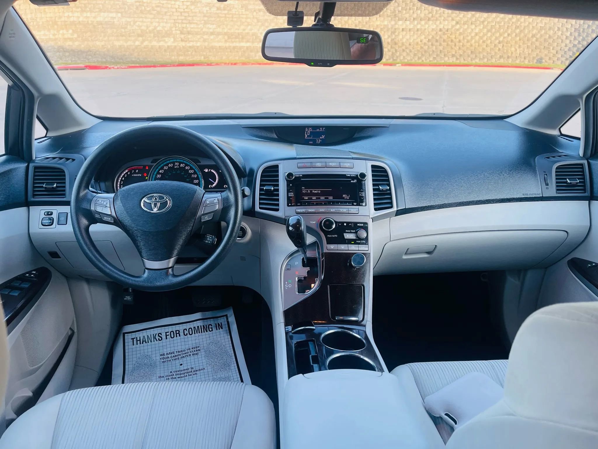 Used 2011 Toyota Venza AWD w/ Convenience Pkg image 11
