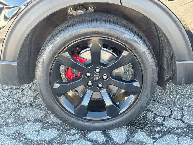 Certified 2022 Ford Explorer ST w/ ST Street Pack image 11