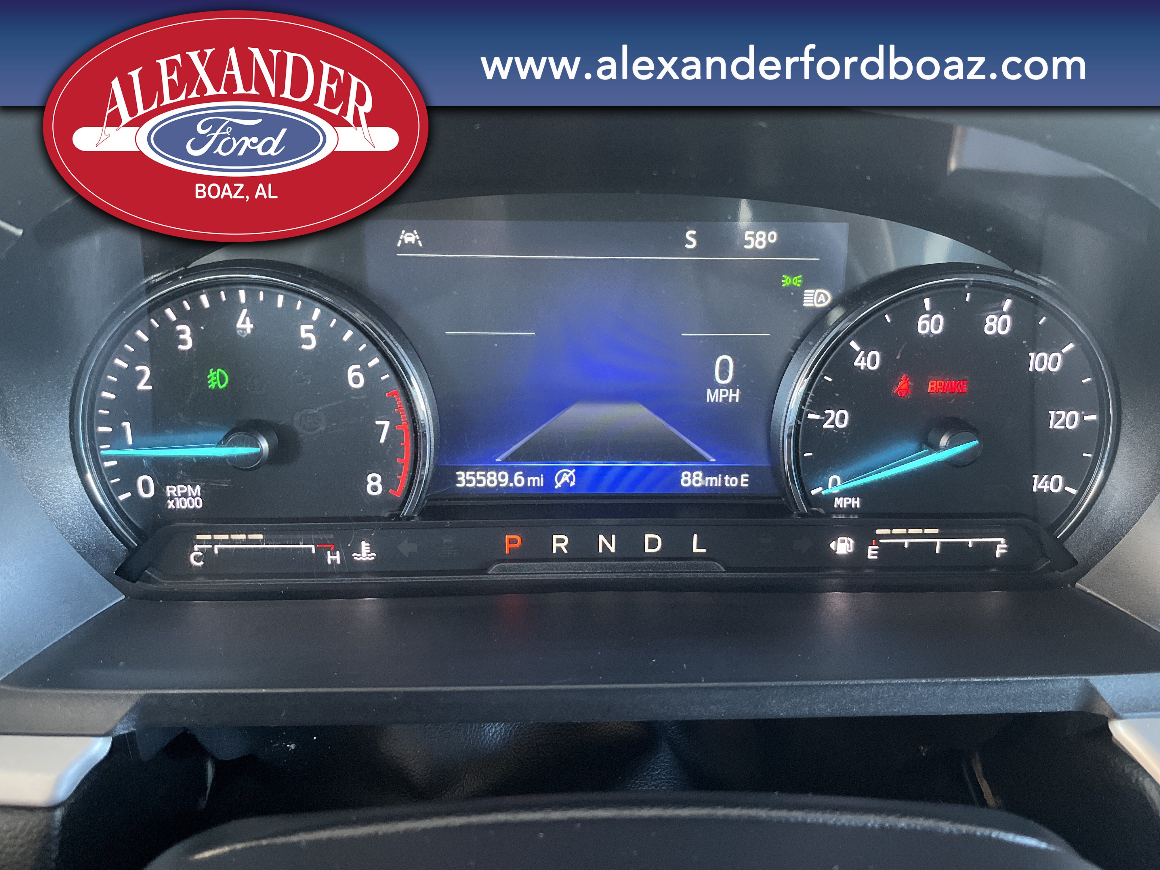 Used 2023 Ford Explorer XLT w/ Equipment Group 202A AWD/4WD image 25