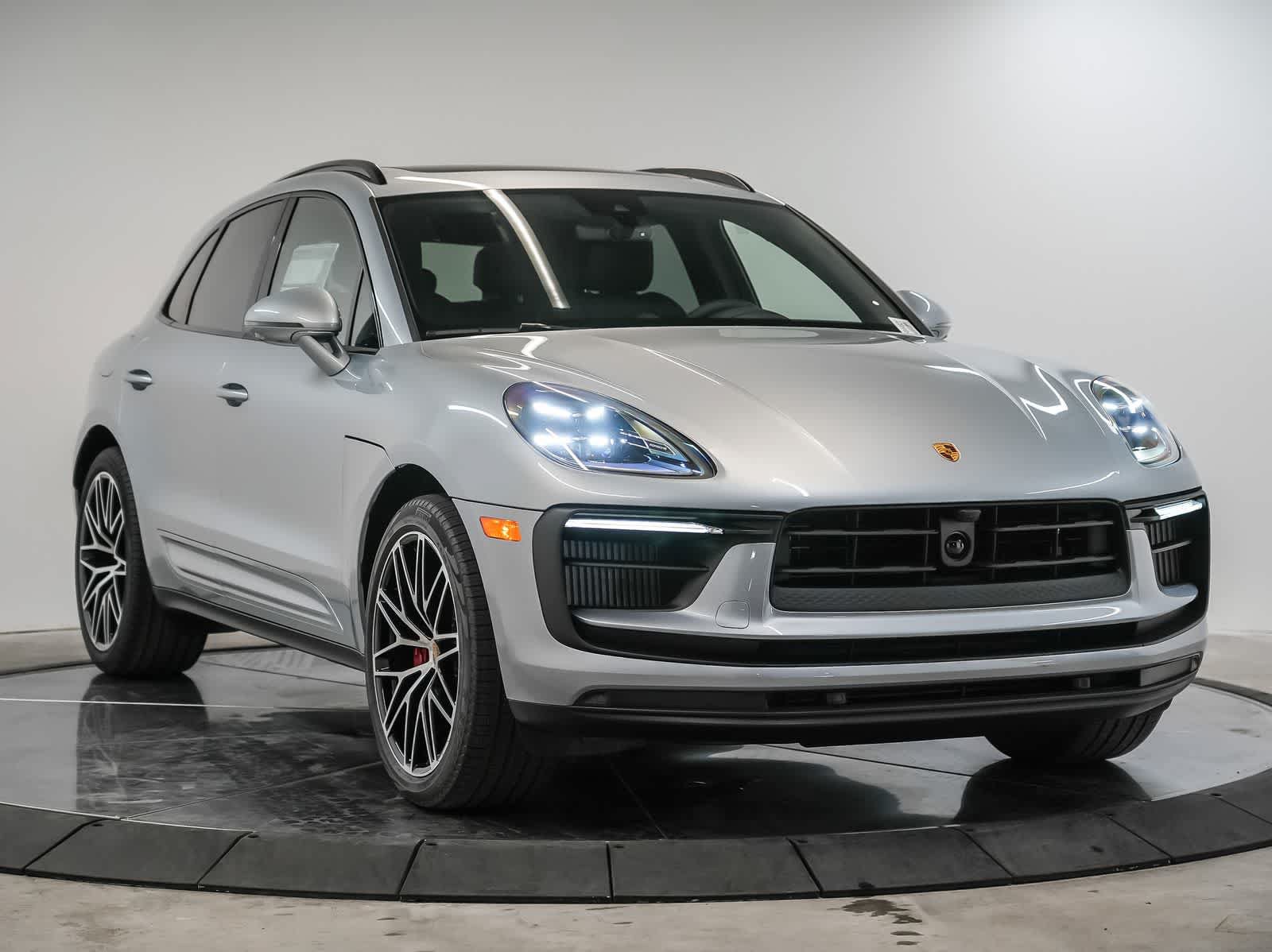 New 2026 Porsche Macan S AWD/4WD image 7