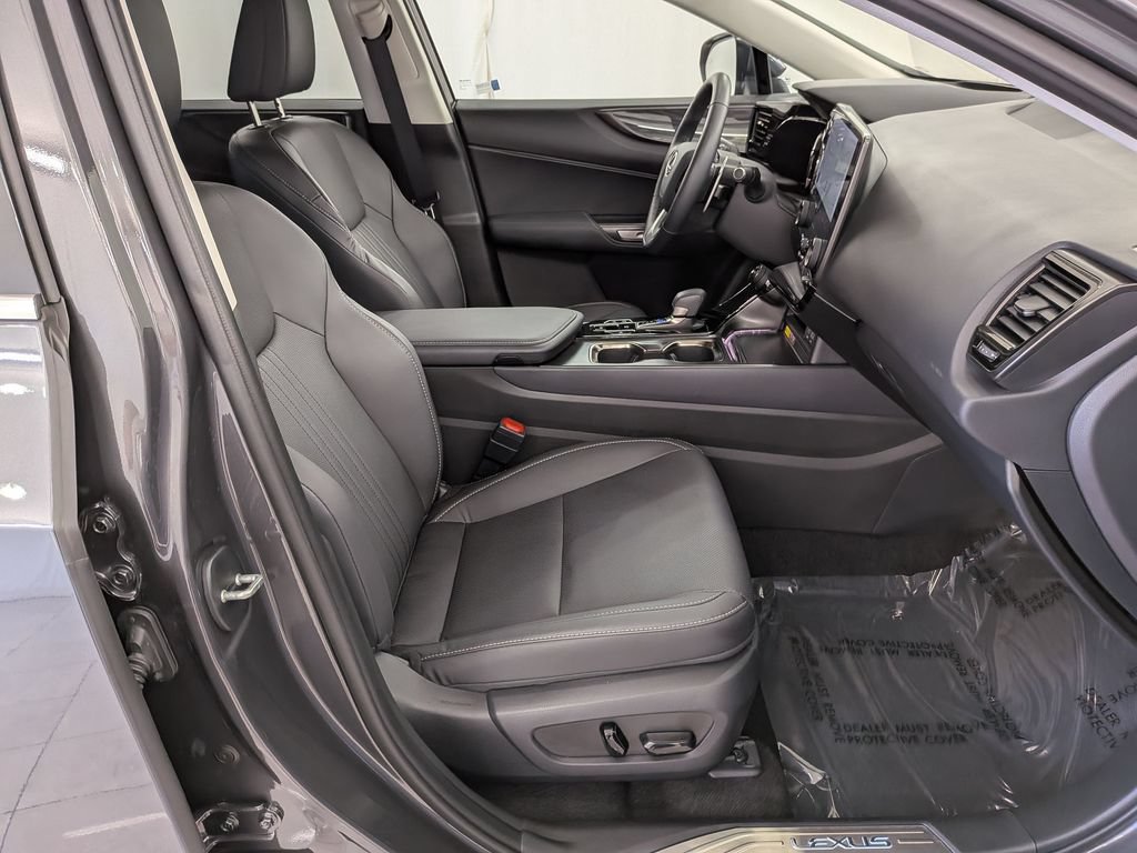 Certified 2025 Lexus NX 350h AWD w/ Accessory Package (2T) image 35