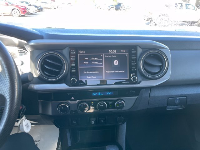 Used 2022 Toyota Tacoma SR5 AWD/4WD image 13