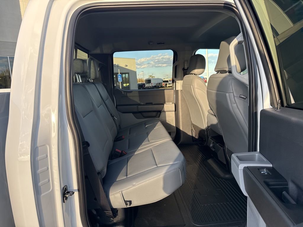 New 2026 Ford F350 XL w/ XL Chrome Package image 21