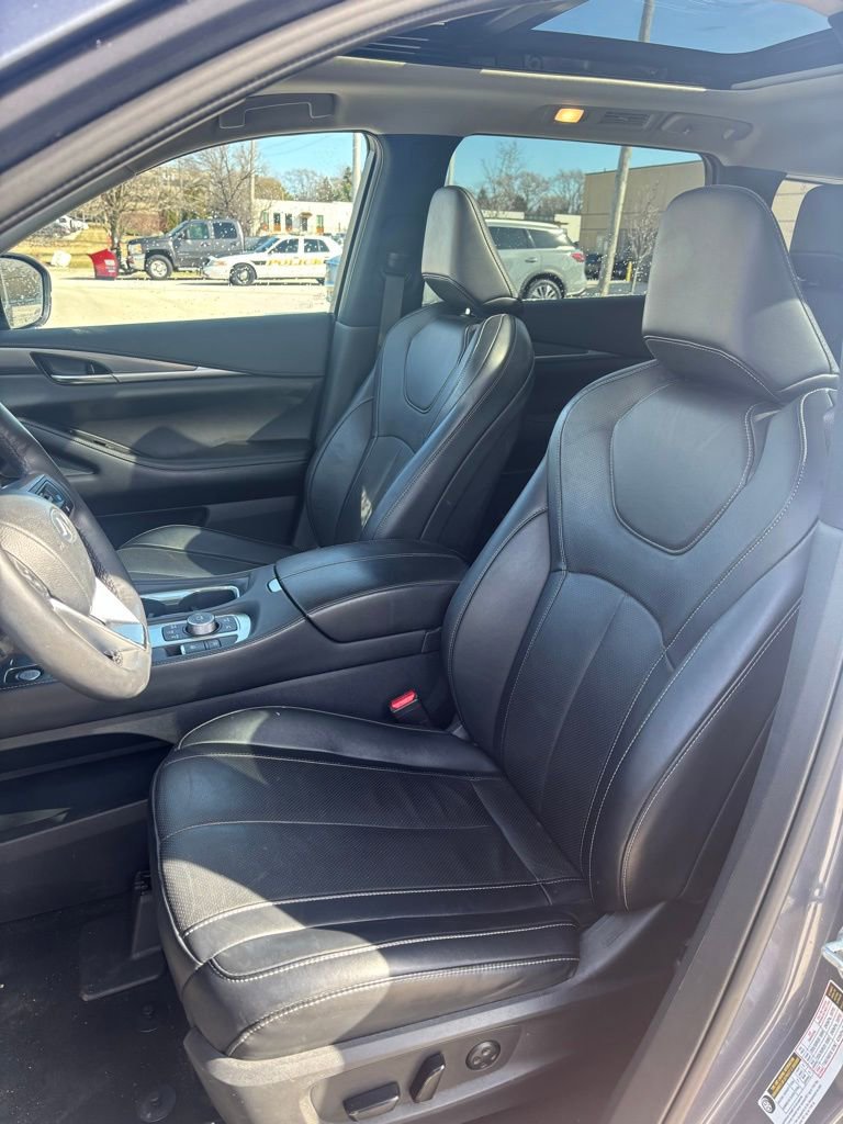 Used 2023 INFINITI QX60 Luxe image 14