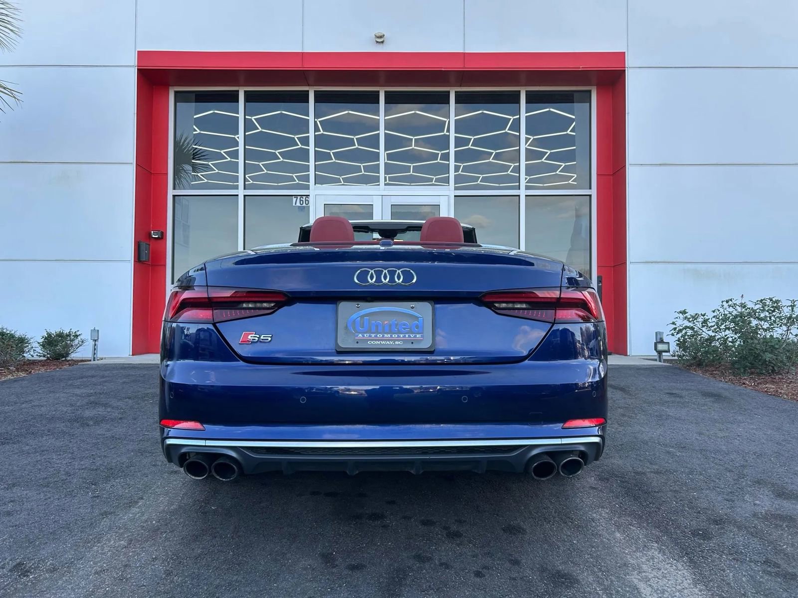 Used 2018 Audi S5 Prestige w/ Driver Assistance Package image 11
