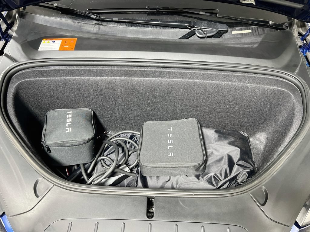 Used 2018 Tesla Model X 75D AWD/4WD image 28