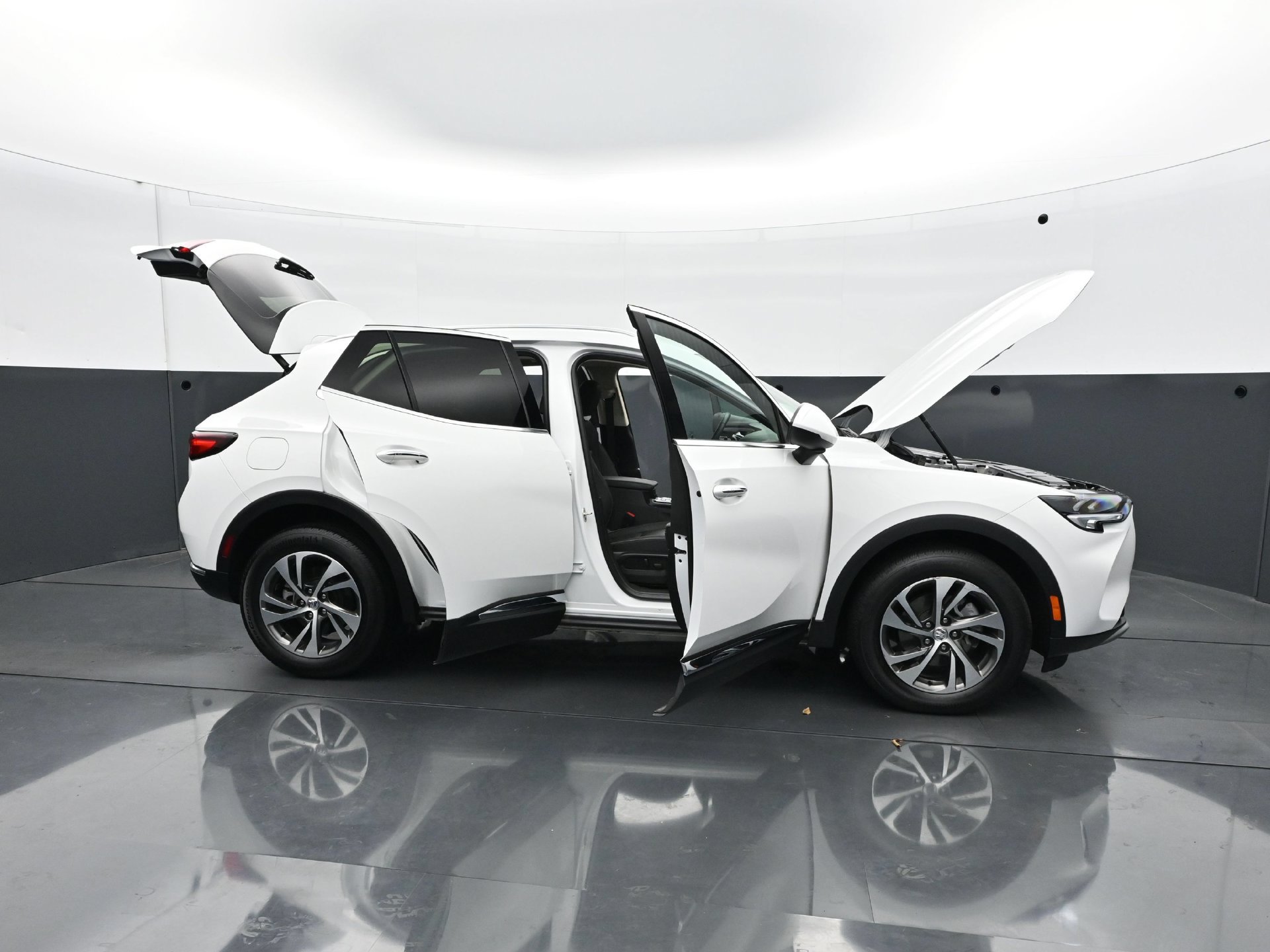Used 2023 Buick Envision Essence AWD/4WD image 37