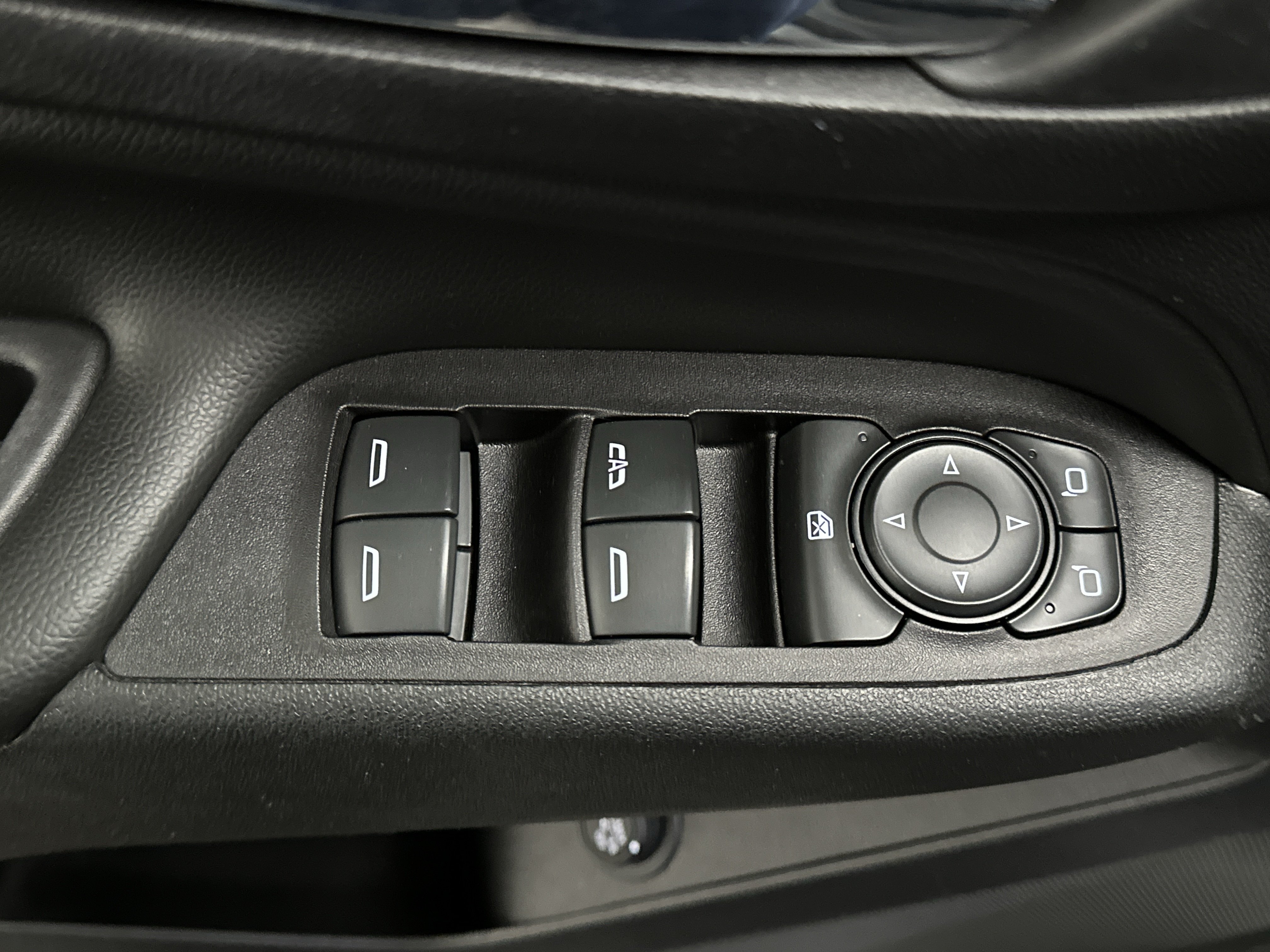 Used 2019 Chevrolet Equinox LT AWD/4WD image 19