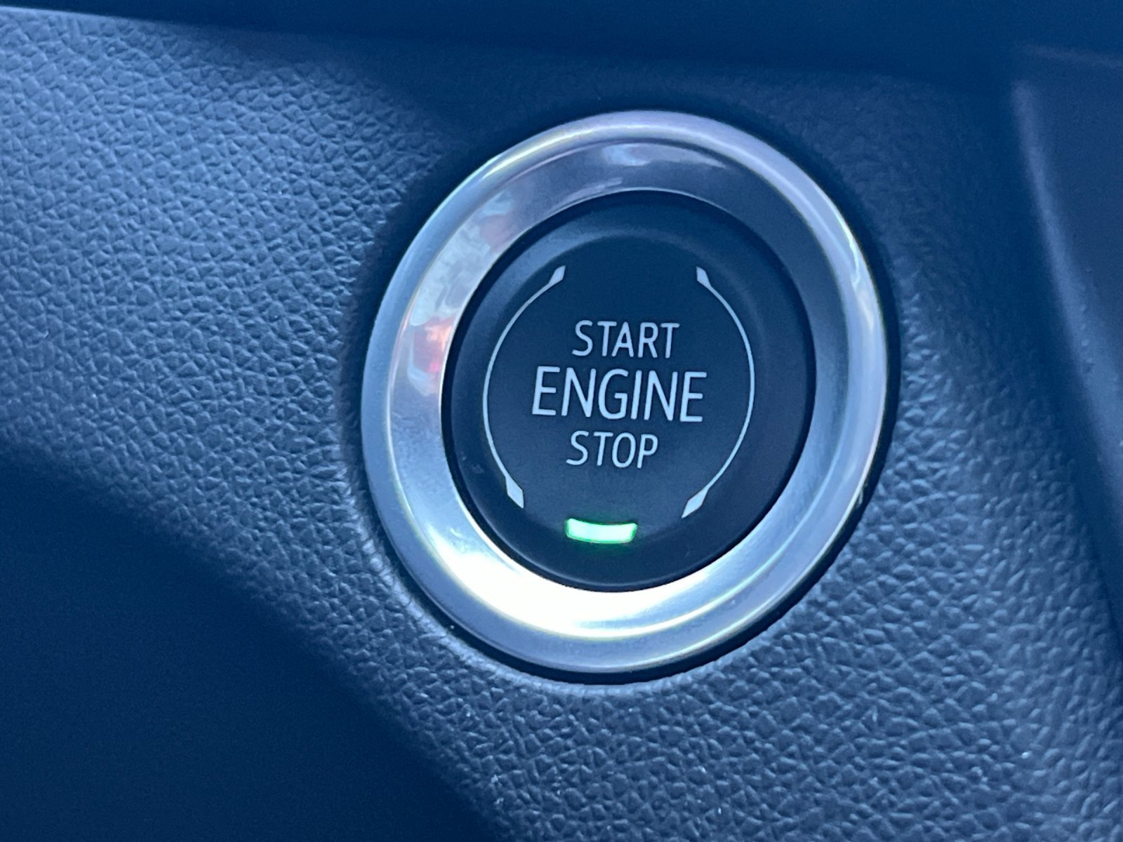 Certified 2025 Cadillac CT4 Sport RWD image 22