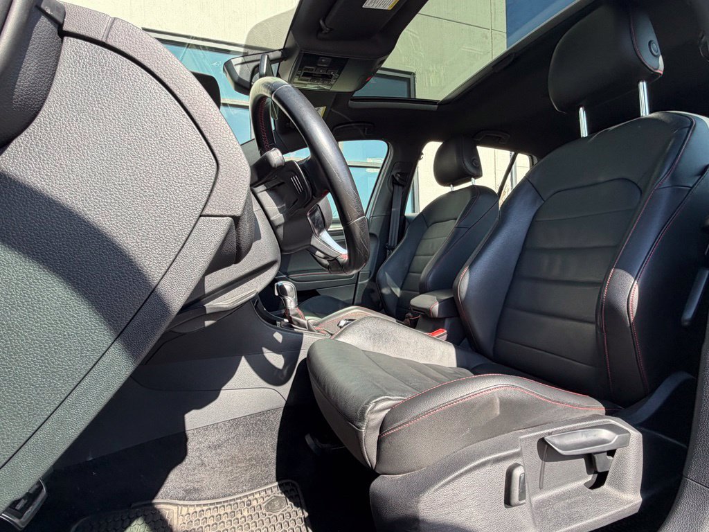 Used 2018 Volkswagen GTI SE w/ SE Leather Package FWD image 6