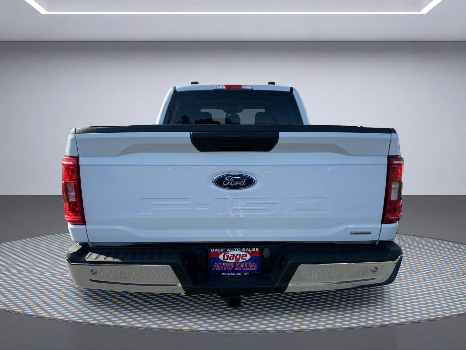 Used 2023 Ford F150 XLT w/ Equipment Group 301A Mid AWD/4WD image 10