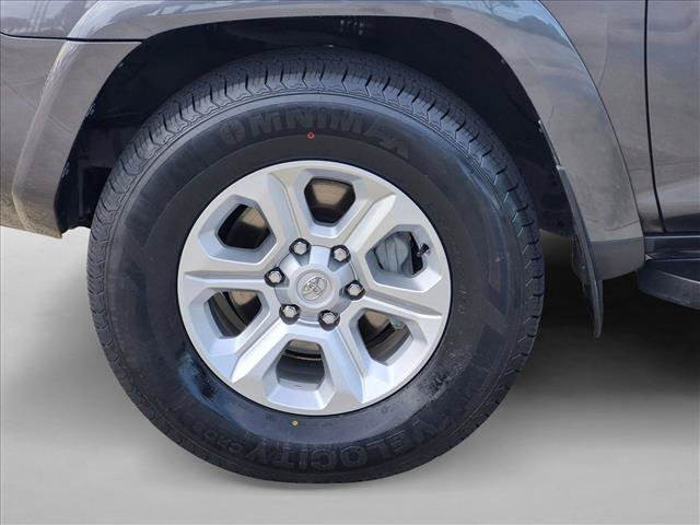 Certified 2023 Toyota 4Runner SR5 Premium w/ Moonroof Package AWD/4WD image 24