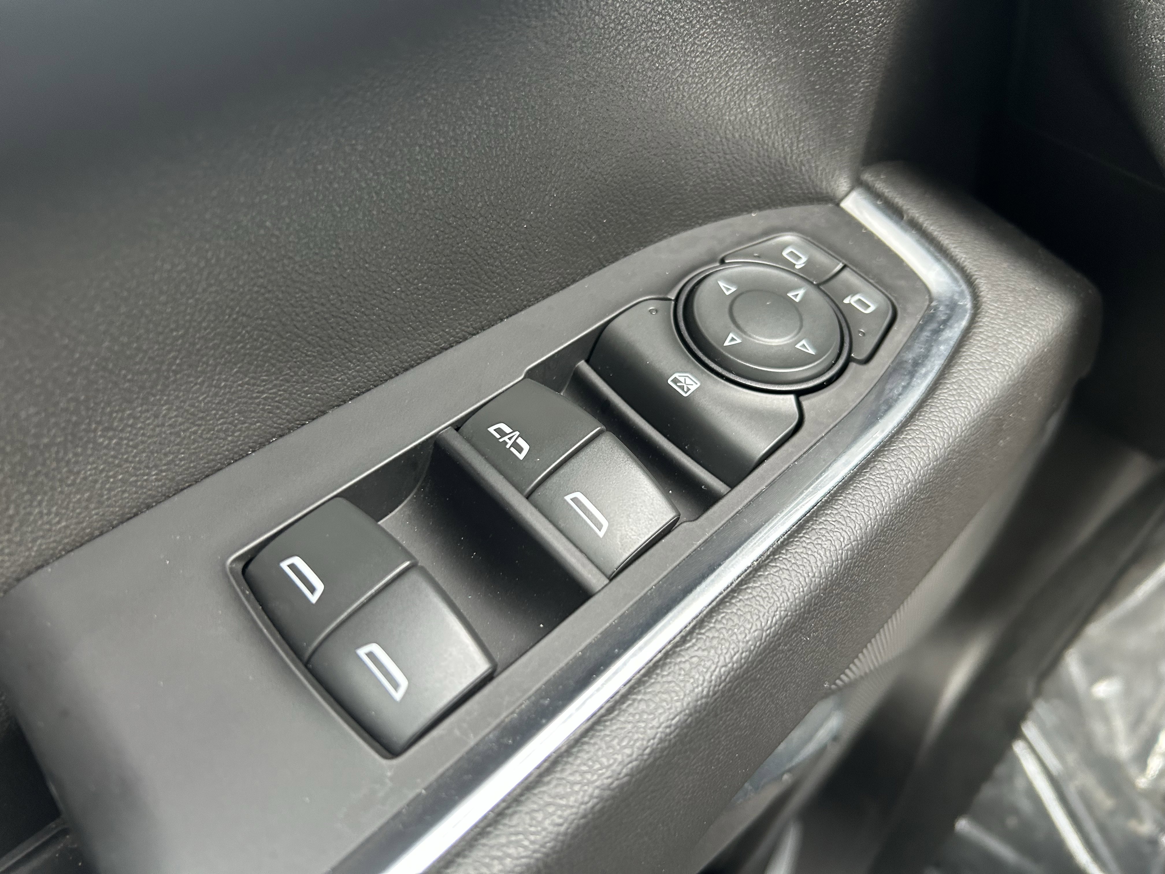 Used 2022 Chevrolet Silverado 1500 RST w/ Protection Package image 15