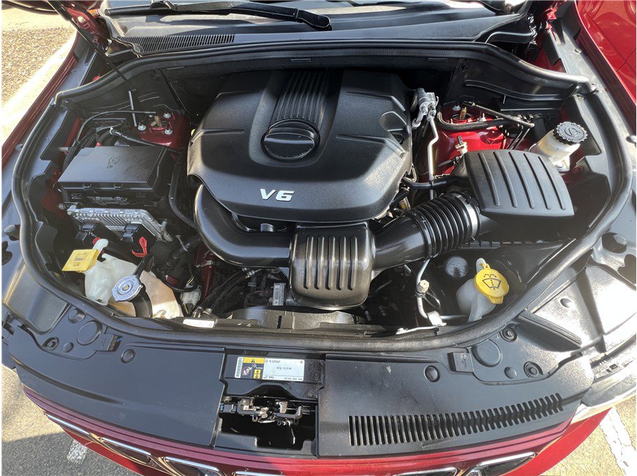 Used 2015 Jeep Grand Cherokee Overland w/ Advanced Technology Group image 25