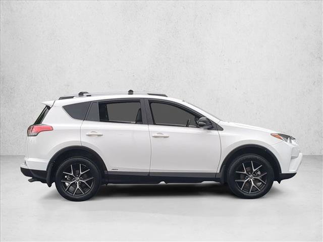 Used 2018 Toyota RAV4 SE AWD/4WD image 12